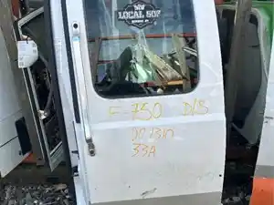 Used Ford F-750 Door (Stock #DO-1310)) Part Image