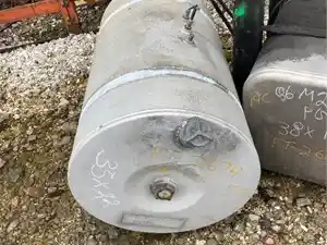 Used Fuel Tank (Stock #FT-2674)) Part Image