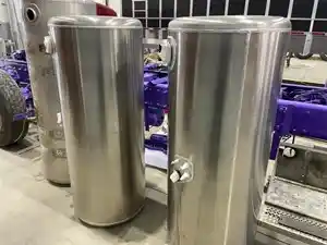New 2024 Peterbilt Fuel Tank Image