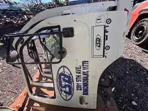 Used 1998 UD/Nissan UD1200 Door (Stock #285)) Part Image