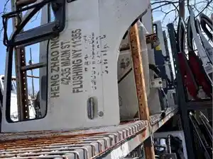 Used 1998 UD/Nissan UD1200 Door (Stock #220)) Part Image