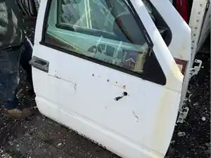 Used 1999 GMC C6500 Door (Stock #88)) Part Image