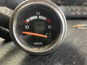 Used 2000 Freightliner FLD120 Cab Gauge (Stock #4.1-3)) Part Image