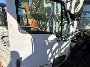 Used 2005 Sterling 9500 SERIES Door (Stock #140)) Part Image