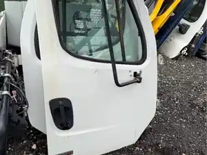 Used 2006 Freightliner M-2 Door (Stock #69)) Part Image