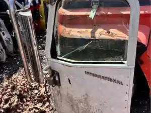 Used 2006 International 9200 Door (Stock #189)) Part Image