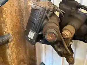 Used 2012 Mitsubishi Steering Gear (Stock #424)) Part Image