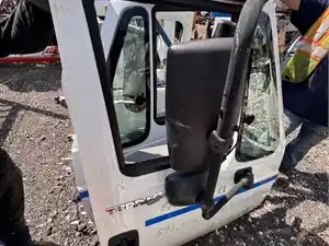 Used 2014 International TERRASTAR Door (Stock #160)) Part Image