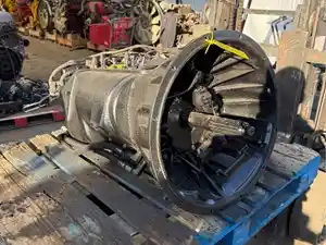 Used 2015 Eaton/Fuller FO18E318B-MXP Transmission Assy (Stock #2.2-61)) Part Image