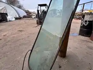 Used 2016 Peterbilt 367 Back Window (Stock #128)) Part Image
