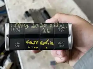 Used 2020 Freightliner Cascadia 126 Combination Switch (Stock #062/2025-23)) Part Image