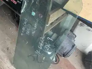 Used 1999 Mack CH613 Back Window (Stock #16816-9)) Part Image