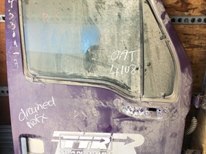 Used 1999 Sterling 9500 SERIES Door (Stock #43311-3)) Part Image