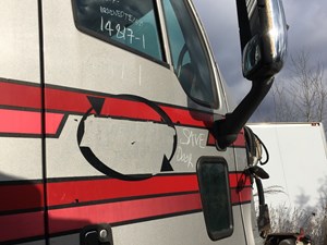 Used 2001 Kenworth T2000 Door (Stock #14817-1)) Part Image
