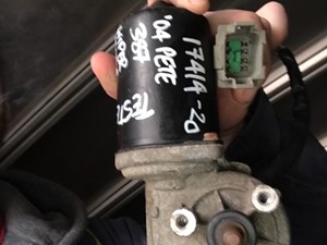 Used 2004 Peterbilt 387 Wiper Motor (Stock #17414-20)) Part Image