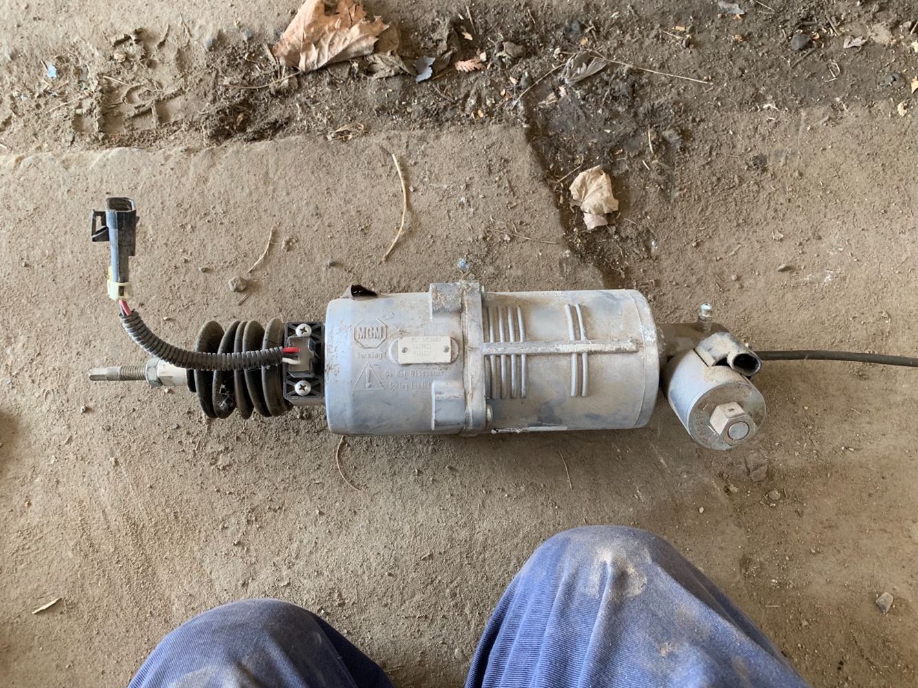 2005 And Up International 4200 (Stock 21113899) Brakes and Brake