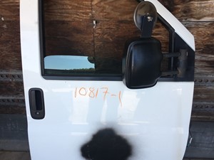 Used 2005 GM/Chev (HD) C-SERIES Door (Stock #10817-1)) Part Image