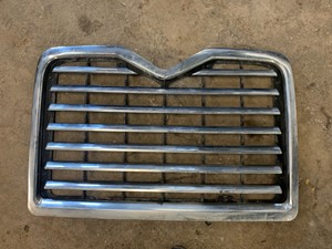 Used 2005 Mack CX613 Grille (Stock #01921-7)) Part Image