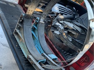 Used 2005 Peterbilt 387 Fuel Tank Strap (Stock #23718-11)) Part Image