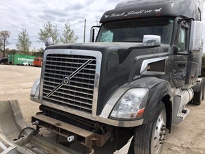 Used 2006 Volvo VT880 Hood (Stock #11017-2)) Part Image