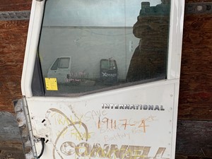 Used 2007 International 9400I Door (Stock #19117-4)) Part Image