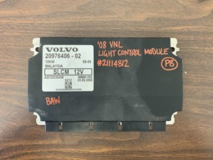 Used 2008 Volvo VNL Dash Control Module Image