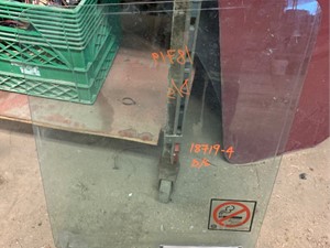 Used 2009 International 7500 WorkStar Door Window (Stock #18719-4)) Part Image