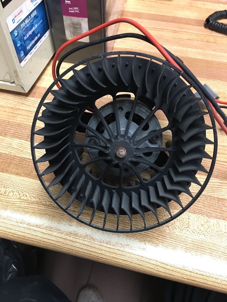 Used 2009 International DuraStar 4300 Blower Motor for sale Bradford