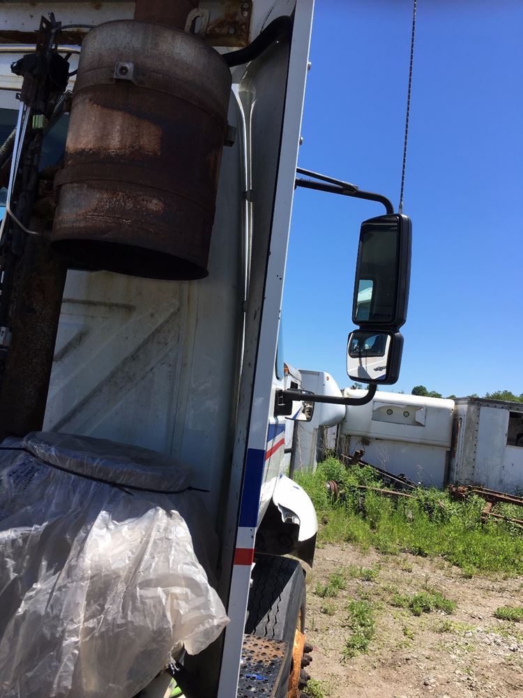 2010 International 8600 (Stock 132178) Cab Fairings TPI