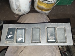 Used 2011 Volvo VVN Dash Ass'y (Stock #06120-14)) Part Image