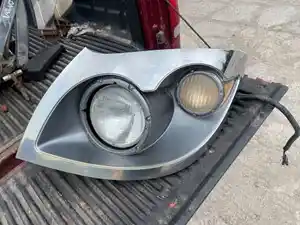 Used 2013 International 7400 Headlamp Assy Image