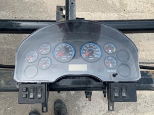 Used 2013 International TERRASTAR Instrument Cluster (Stock #21114809)) Part Image