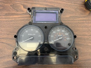 Used 2013 Peterbilt 384 Instrument Cluster (Stock #20620-12)) Part Image