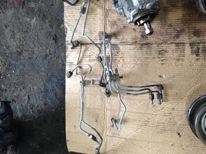 Used Cummins ISB Fuel Injection Part (Stock #21113914)) Part Image