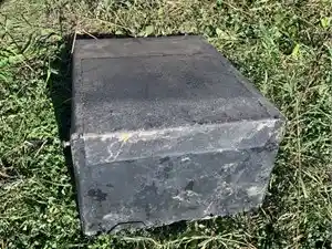 Used 1984 GM/Chev (HD) BRIGADIER Battery Box Cover (Stock #21115126)) Part Image