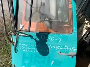 Used 1988 Ford 9000 Door (Stock #17220-3)) Part Image