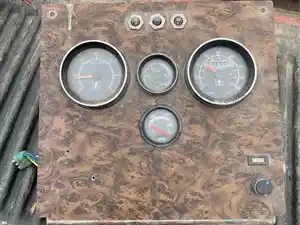 Used 1989 Kenworth T400 Instrument Cluster (Stock #23416-6)) Part Image