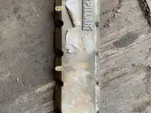 Used 1993 Caterpillar 3116 Valve Cover (Stock #21115859)) Part Image