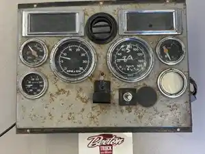 Used 1995 Ford LTA9000 Instrument Cluster Image