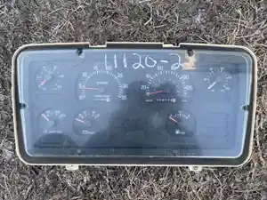 Used 1997 Ford L9000 Instrument Cluster (Stock #11120-2)) Part Image