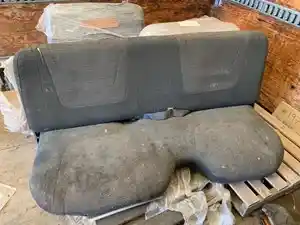 Used 1998 Ford F800 Seat (Stock #03821-3)) Part Image