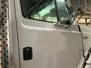 Used 1999 Freightliner FL Door (Stock #06224-3)) Part Image