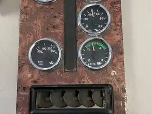 Used 1999 International 9900 Instrument Cluster (Stock #14714-15)) Part Image