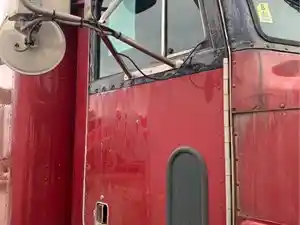 Used 2000 Peterbilt 377 Door (Stock #12323-8)) Part Image