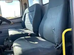 Used 2002 Freightliner FL70 Seat (Stock #06925-2)) Part Image