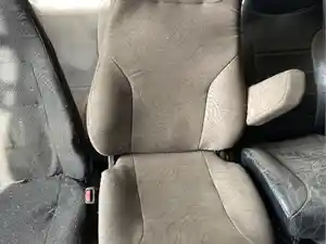 Used 2004 Freightliner COLUMBIA Seat Image