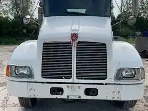 Used 2004 Kenworth T300 Hood (Stock #04925-6)) Part Image