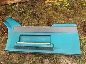 Used 2004 Volvo VVN Tank Fairing (Stock #12824-2)) Part Image