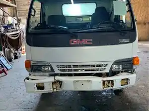 For Parts 2005 GMC W5500 Cab (Stock #07824-1)) Part Image