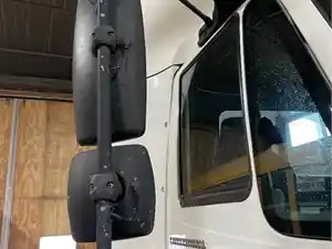 Used 2005 International 8600 Mirror (Stock #13224-4)) Part Image